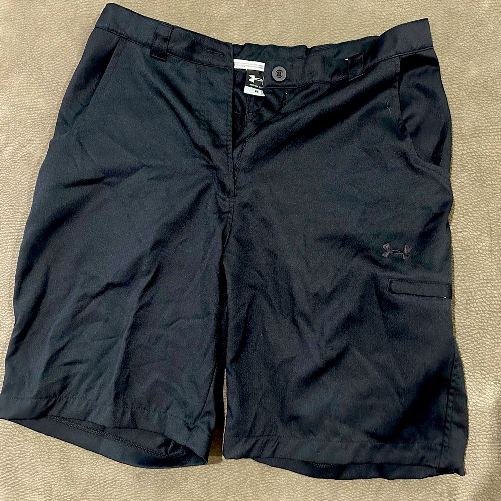 Under Armour Men's Black Flat Front Performance Shorts